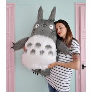 Mola Pila Totoro plush toy